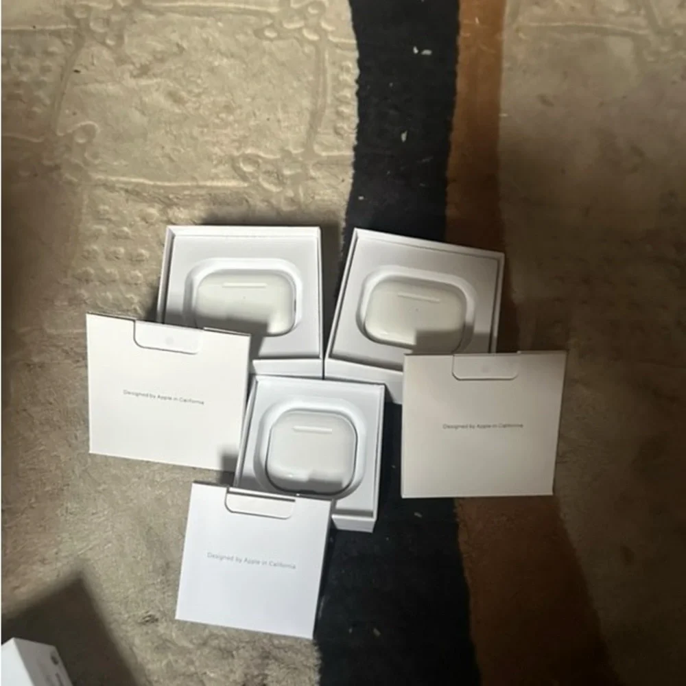 AirPod 4’s❌ Airpod pro 2❌ AirPod pro 2 ✅  One last one left